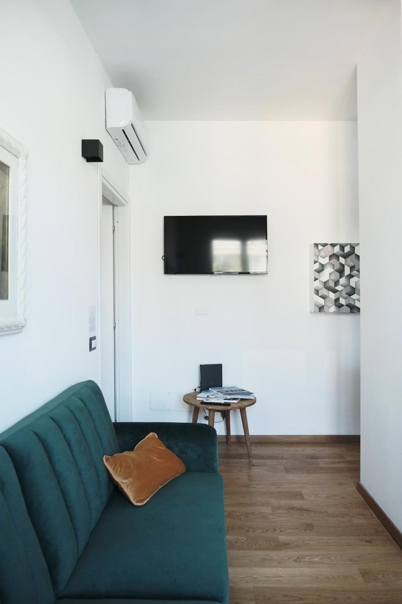 Comecasa Citta Studi Terraced Apartment Milan Exterior photo